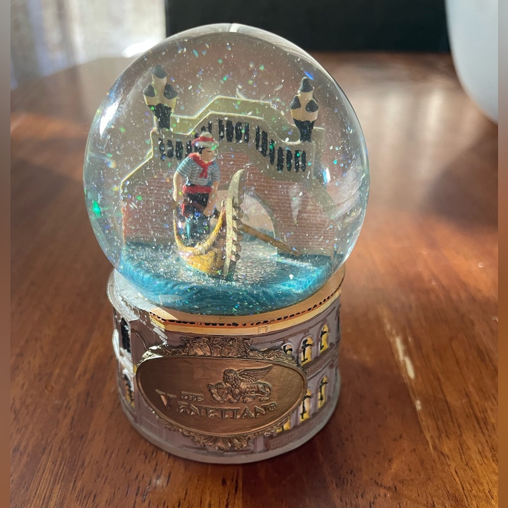 Snow globe